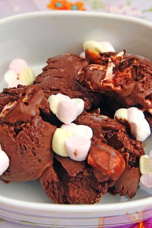 domowe lody rocky road