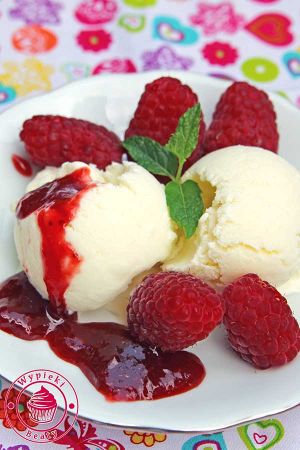lody z białą czekoladą