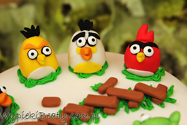 figurki angry birds na tort
