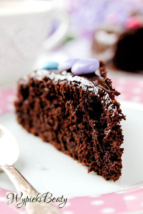 czekoladowe ciasto z burakami