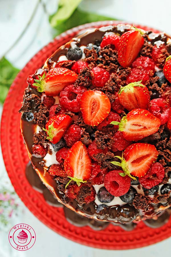dietetyczne ciasto czekoladowe z owocami 4