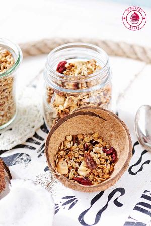 homemade fruit granola