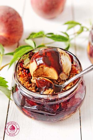 peach pie in a jar