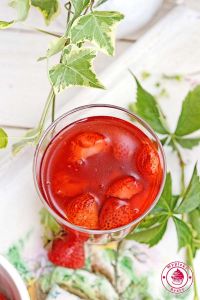 strawberry jello