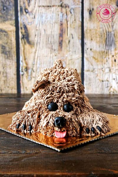tort w kształcie psa