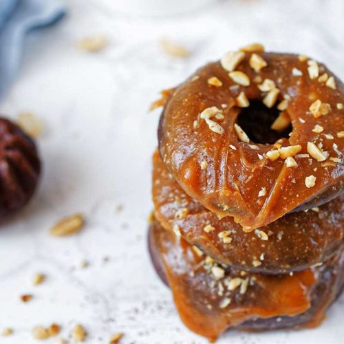 donuty czekoladowe z masłem orzechowym
