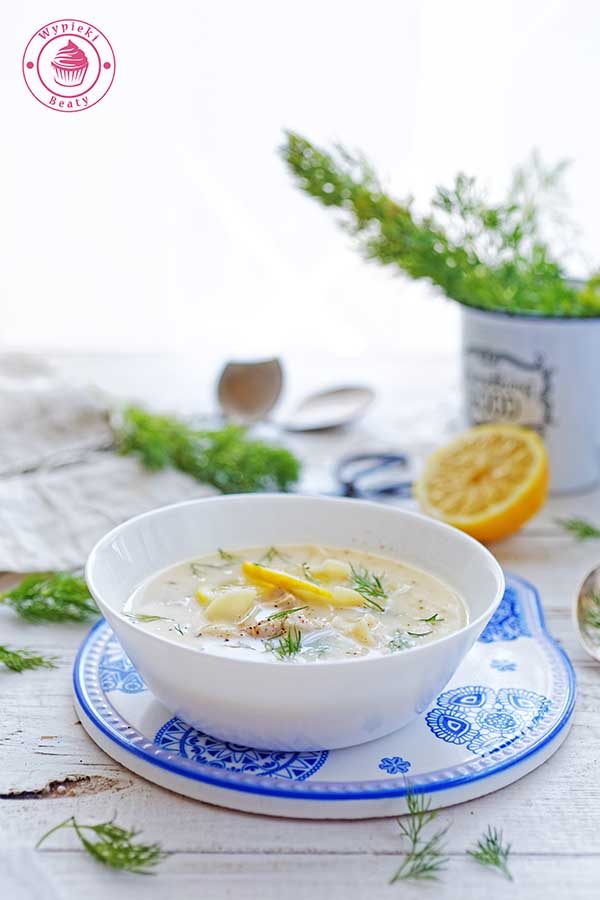 Avgolemono grecka zupa