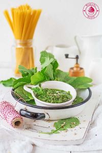 pesto z rzodkiewki przepis
