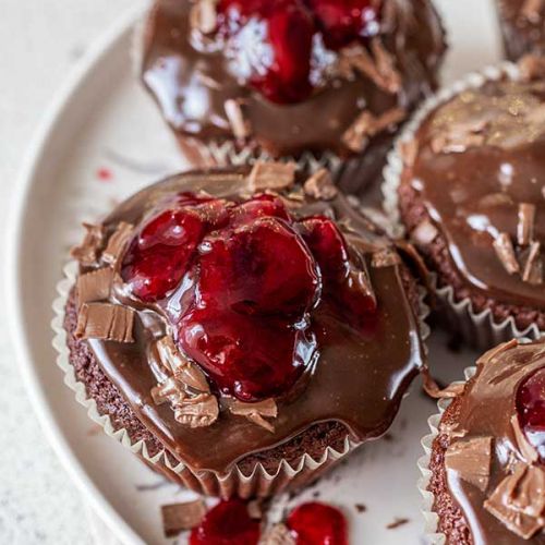 chocolate and cherry cupcakes