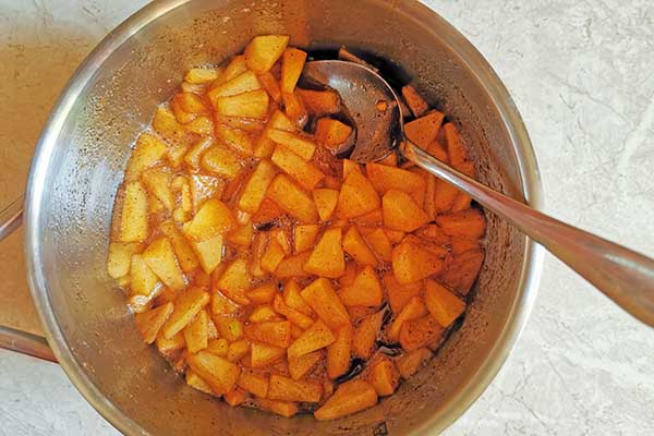 jak zrobić karmelizowane jabłka