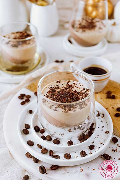 deser kawowy z czekoladą