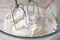 jak zrobić krem mascarpone do ciasta