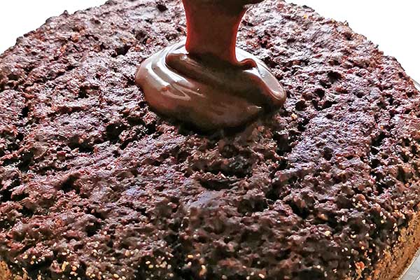 jak zrobić polewę czekoladową na ciasto
