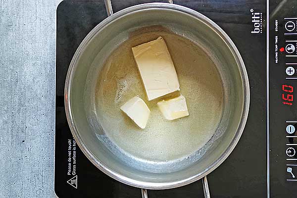 jak rozpuścić masło do ciasta