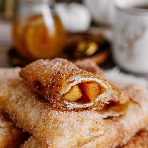 smażone ciastka z jabłkami