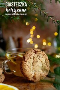 Vanilla Crescents Vanillekipferl simple spiced cookies without rolling
