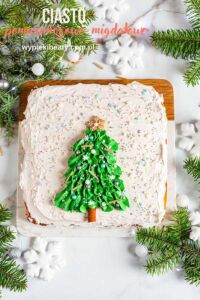 Recipe for simple almond cake orange-almond cake decorated with a Christmas tree