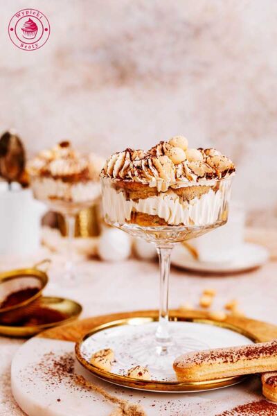 caramel tiramisu with coffee and bitter cocoa
