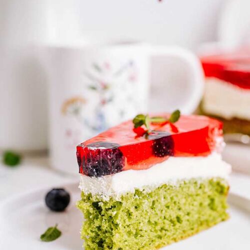 szpinakowe ciasto z mascarpone i galaretką