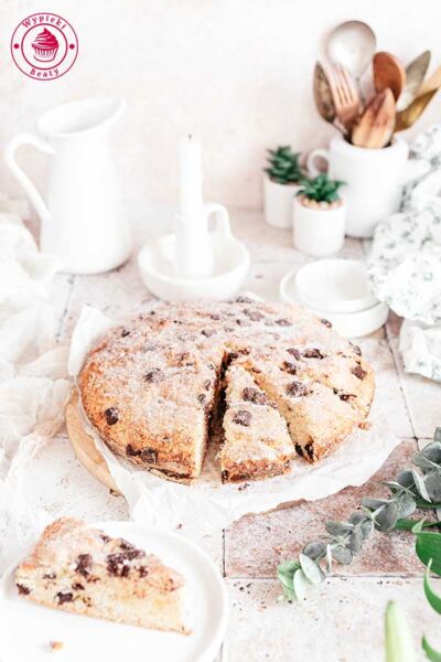 chocolate chip cake