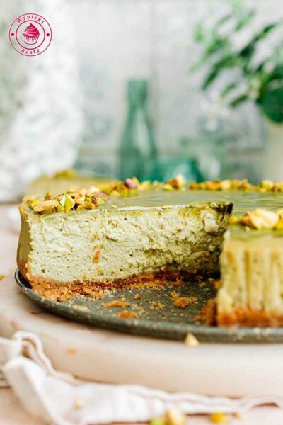 pistachio cheesecake