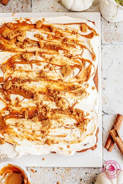 pumpkin cake with mascarpone and biscoff spread