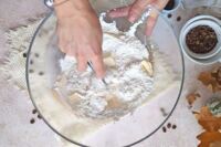 przygotowanie ciasta na scones