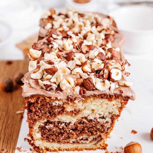 babka marmurkowa z nutellą i orzechami laskowymi