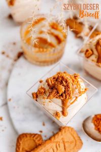 Mascarpone mousse with blueberries quick biscoff dessert
