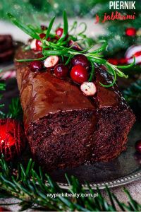 Gingerbread-Almond Cake - simple recipe moist apple gingerbread cake