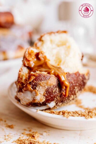 biscoff doughnuts with icing