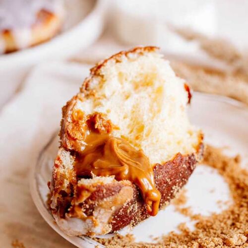 pączki nadziewane kremem ciasteczkowym biscoff lotus