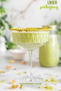 Likier pierniczek w czekoladzie domowy likier pistacjowy