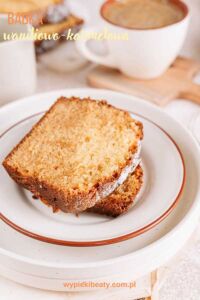 Maślana babka cynamonka puszysta ucierana babka z kajmakiem i wanilią