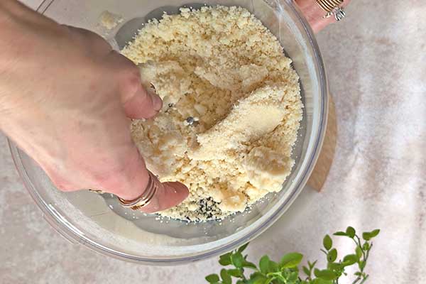 gotowa kruszonka na ciasto rabarbarowe