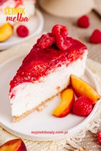 Sernik makowa zebra no bake melba cheesecake with raspberries and peaches