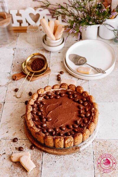 tiramisu ciasto bez pieczenia z biszkoptami i kawą tarta kawowa bez pieczenia na biszkoptach