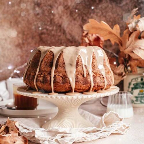 babka cynamonka z lukrem klonowym