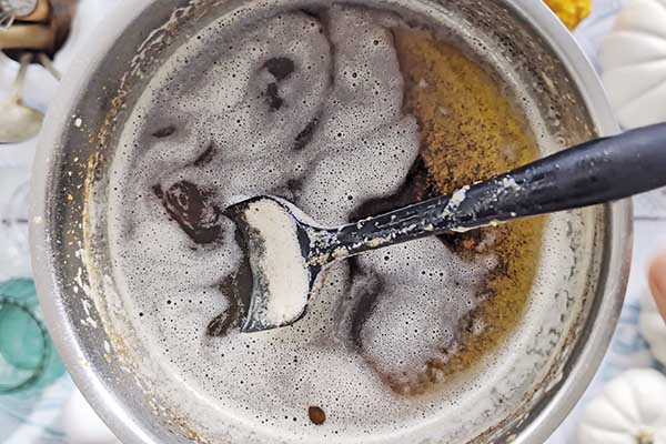 Ciasto maślane z palonym masłem – przepis krok po kroku jak zrobić palone masło