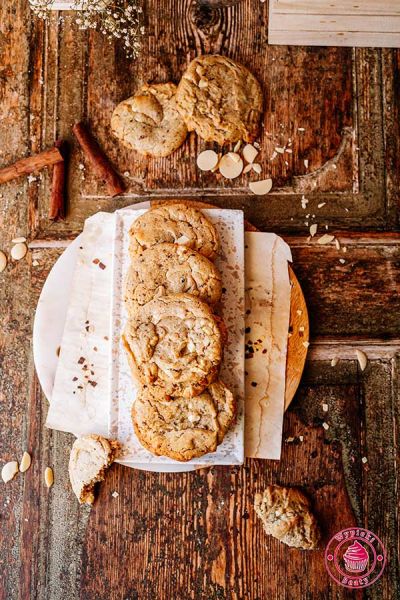 szybkie i proste ciastka cappuccino z czekoladą białą przepis krok po kroku na proste ciastka kawowe z białą czekoladą
