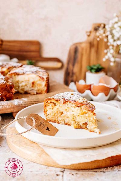 przepis krok po kroku z filmem na proste ciasto z jabłkami do kawy puszyste i wilgotne zimowe ciasto z jabłkami i migdałami