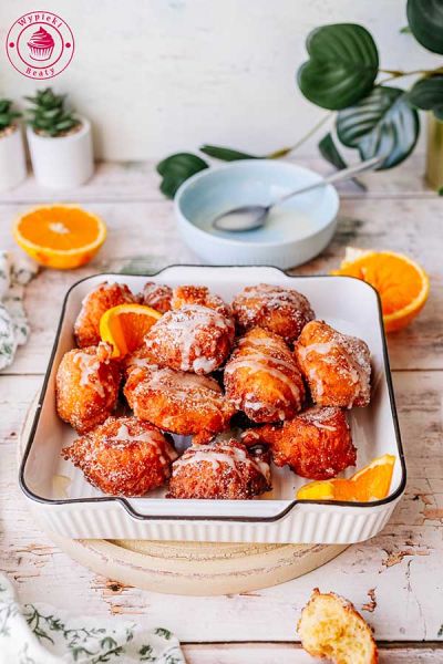 pomarańczowe ekspresowe pączki z lukrem szybkie pączki z serkiem ricotta i pomarańczą