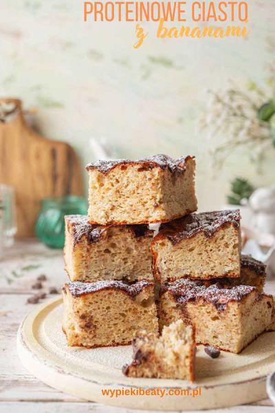 Protein Banana Cake proteinowe ciasto z bananami i kawałkami czekolady