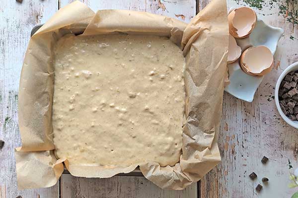 Protein Banana Cake proteionowe ciasto bananowe w formie do pieczenia