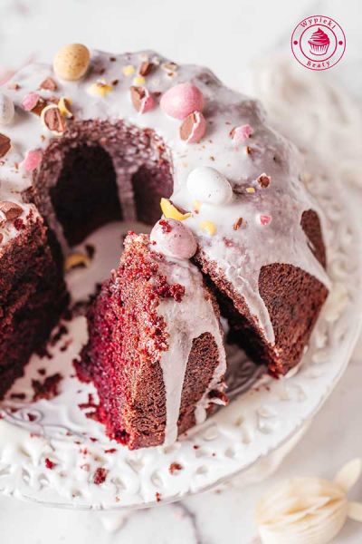 puszysta lekko kakaowa babka idealna na święta i nie tylko prosty przepis na wielkanocną babkę red velvet