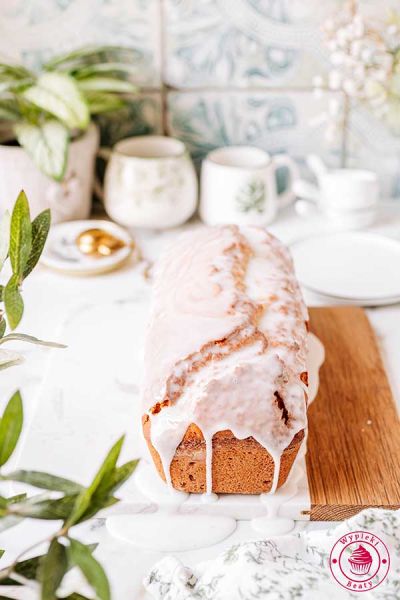 wilgotna babka ananasowa z lukrem idealna na wielkanoc rewelacyjny przepis na ciasto z ananasem