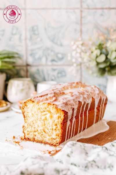 prosty przepis na szybkie ciasto z ananasem w puszce przepis krok po kroku na prostą babkę z ananasem idealną na wielkanoc