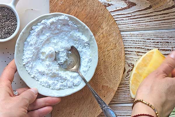 Muffiny z ricottą i chia przygotowanie cytrynowego lukru do muffinek