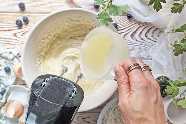 Ciasto z borówkami i makiem dodawanie soku z cytryny do ciasta